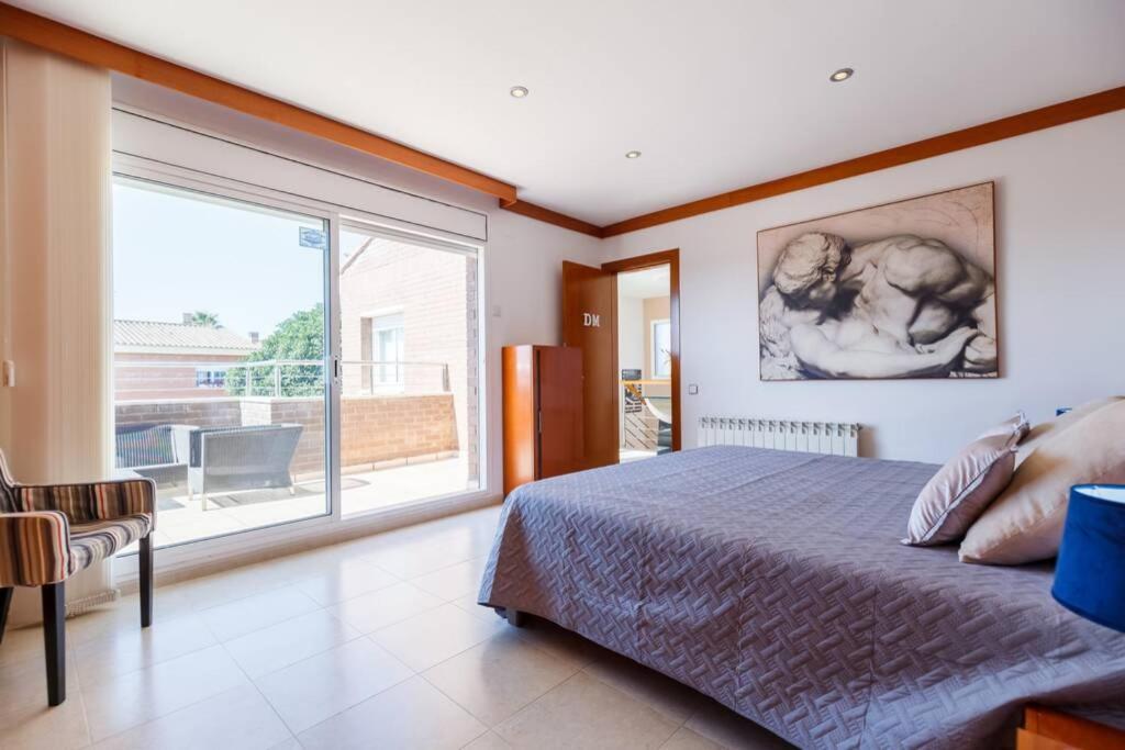 Villa Wine Experience Cambrils - Wine, Art & Games Bagian luar foto