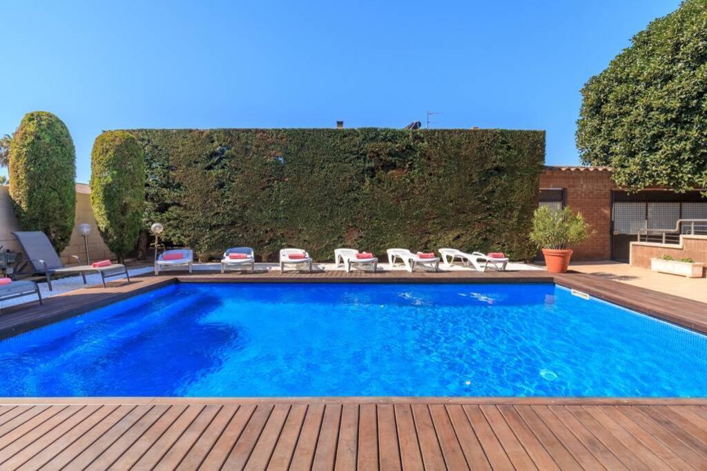 Villa Wine Experience Cambrils - Wine, Art & Games Bagian luar foto